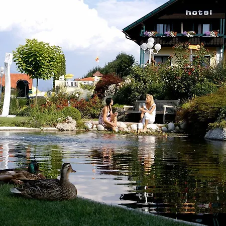 Hotel Seehotel Steiner Seeboden am Millstätter See