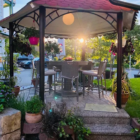Ξενοδοχείο Seehotel Steiner 3*